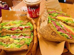 -萤火虫咖啡(后海店)