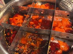 -邓莽子老火锅(中兴路总店)