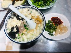 羊肉泡馍-贺秦生陕面王(富力城店)
