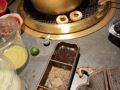 -铭牛烧肉·和牛海鲜自助(高新月牙湖店)