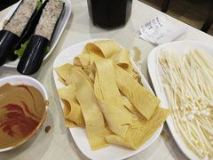 -狼头山火锅 KTV欢唱·烤串(理工大学店)