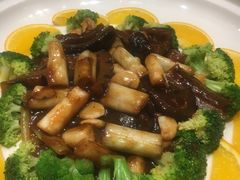 -海鸿荟·沿江菜(中山北路店)