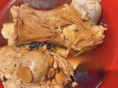 -老谢野馄饨(延安路店)