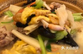 Pork Ball and Duck Egg Three Delicacies