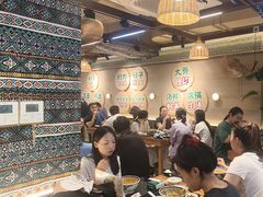 -云阿蛮云南生烫牛肉米线(奉贤路店)