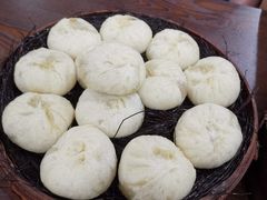 -舒小笼松针小笼包