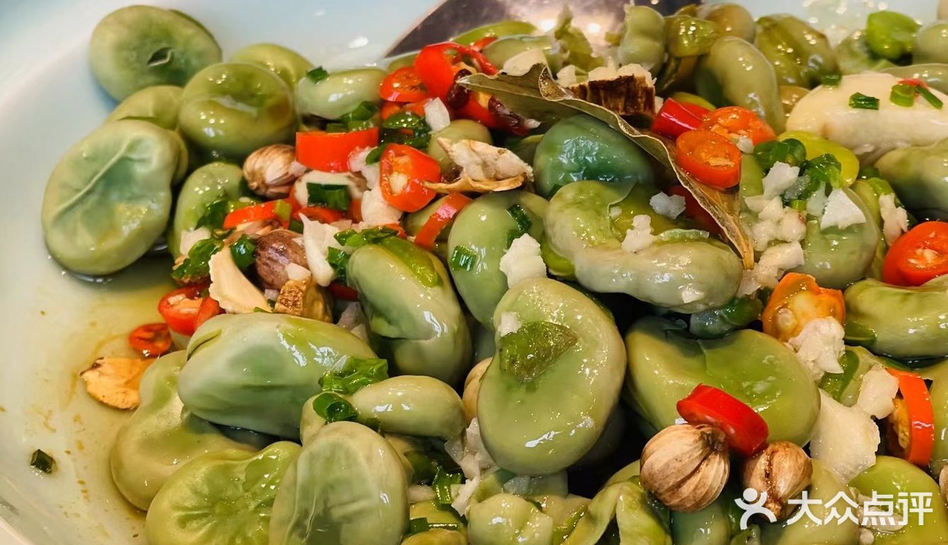 品尝精致的淮扬菜