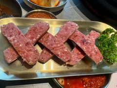-草家酱蟹炭火烤肉店(珲春南路一店)