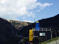 -浙东第一尖雪山欢乐谷