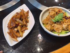 -锅老头海鲜铁锅炖