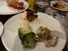 -荣誉国际酒店-云顶旋转餐厅