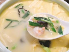 上汤虾仁鲜腐竹-禾珍珠家常小馆(河南博物院店)