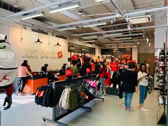 -NIKE北京马连道换季优惠店