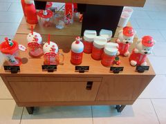 零售区-星巴克(新达汇三林店)