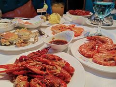 -领鲜活海鲜榴莲自助火锅(东门店)