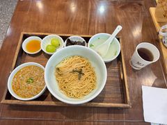-蟹上黄·蟹黄面·江南糖水(人民广场店)