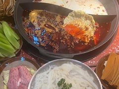 -赵美丽·重庆社区火锅·直营店(火车东站·中豪国际店)