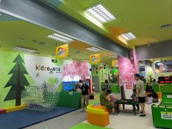 -莫莉幻想儿童乐园(北京丰台永旺店)