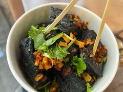 -黑色经典臭豆腐·湖南特产(步行街店)