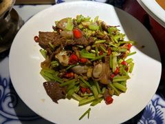 -卢大鲜鱼头捞饭(美利广场店)