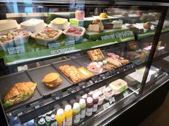 -星巴克(杭州西湖银泰1F店)