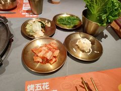 -轻烧烤肉(光谷步行街店)