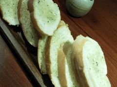 餐前面包-鹿萤季·营地小馆(皇后公园店)