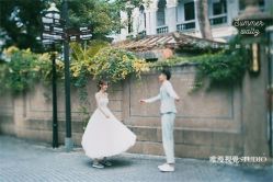 -巴黎婚纱摄影工作室