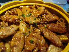 -多嘴超级肉蟹煲(中街恒隆故宫店)
