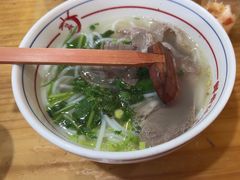 -小椒羊.羊肉粉 龙虾 羊肉串(新地旗舰店)