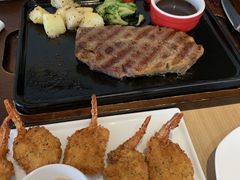 -必胜客(康华路店)