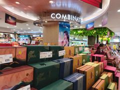 -王府井百货(总府店)