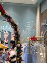 -奈尔宝·儿童乐园·亲子餐厅(华采天地店)