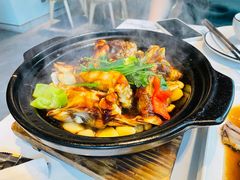 啫啫鱼头-粤·啫啫