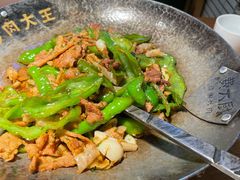 -费大厨辣椒炒肉(万家丽一店)