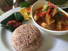 -Pundi Pundi Restaurant