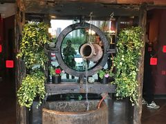 -大匠工房古船木艺术餐厅·猪肚鸡专门店(长白仙岛店)