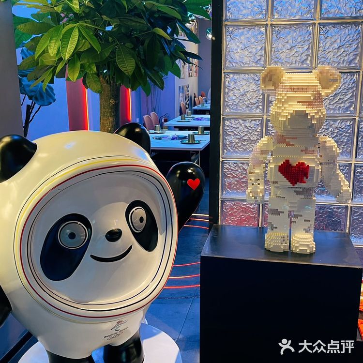 小称盘肥肠爱上鱼 | 魔都zui好吃的肥肠鱼锅,辣得爽快!