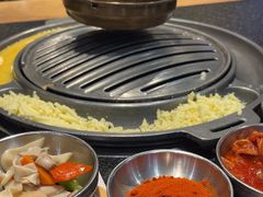 -GOGIYA·咕叽吖韩国传统烤肉店(东方新天地店)