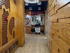 -劳顶笨咖啡(丽水宜家店)