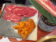 -喜牛烧肉酒场·黑金店(威高广场店)