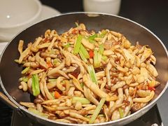 -小菜园新徽菜(青岛市南万象城店)