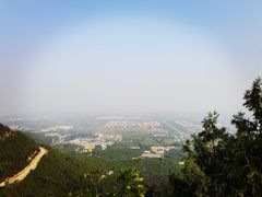 -鬼笑石后山停车场