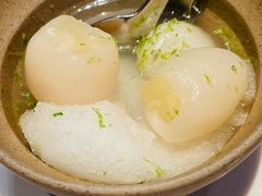 红牡丹凤梨龙凤冰-胡麻(静安嘉里店)