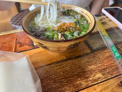 -正宗李家土鸡米线店
