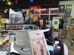 -浣熊唱片店(上海影城店)