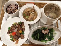 -臻儿屿月子会所(茶山店)