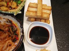 -万重锦·人文川菜馆(骡马市店)