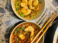 梭边鱼-肖肖酸萝卜鱼火锅(总店)