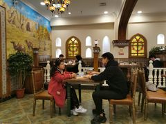大堂-清真·玛丽亚新疆菜主题餐厅(浙江中路店)